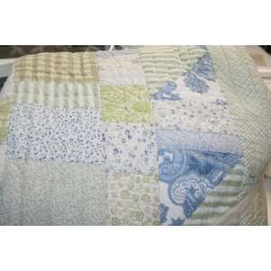   King Bed Quilt (Clearance) NEW Designer Outlet Sale