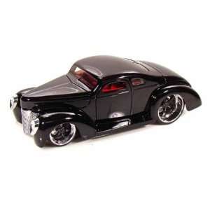  1940 Ford D Rod 1/24 Mass   Black Toys & Games