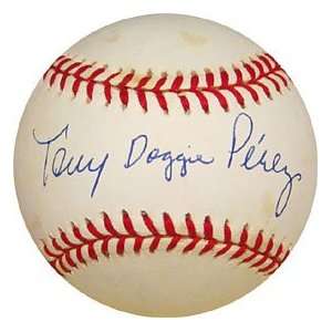  Tony Doggie Perez Autographed / Signed Baseball Sports 