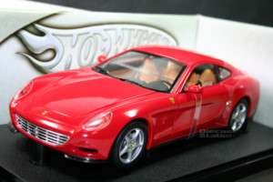 HOT Wheels Ferrari 612 Scaglietti Die Cast 1/18 RED  