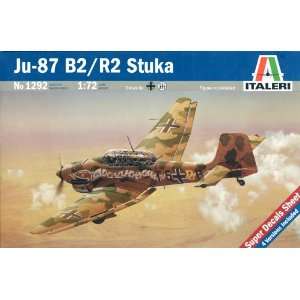 ITALERI  Ju 87 B2/R2 Stuka  172 Scale 1292  