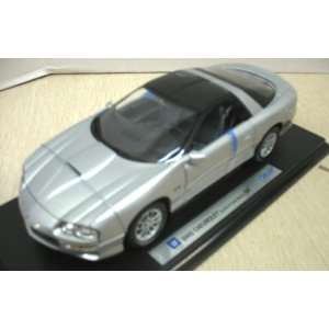 New Diecast 118 Chevrolet Camaro SS 2002