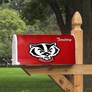  NCAA Wisconsin Badgers Logo Mailbox Cover
