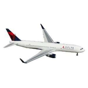  Delta 767 300 With Winglets 1400 Scale Toys & Games