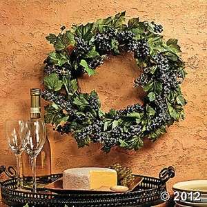 TUSCAN STYLE WINE GRAPES DECORATIVE WREATH NEW  