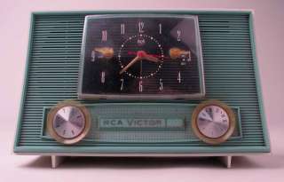   Age Retro Turquoise Green White Tube Clock Radio Model 3 RD 45  