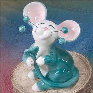  Figurine, Aha Made You Smile   Carrie the Mouse