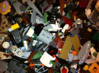   Lot Star Wars Batman Spunge Bob Lego City Cafe Corner 40lbs w/ Figures