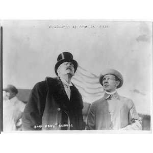  Walter Wellman with unidentified man at aviation meet 