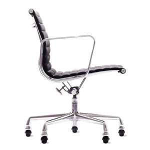   Low Back Office Chair in White by Alphaville Design
