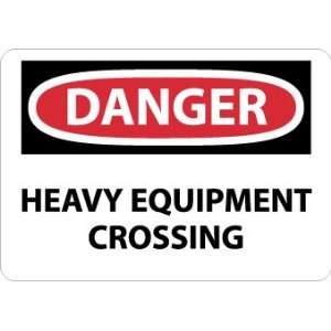 D471AD   Danger, Heavy Equipment Crossing, 20 X 28, .040 Aluminum 