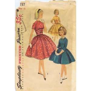   Sewing Pattern Girls Full Skirt Dress Size 10 Arts, Crafts & Sewing