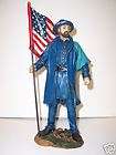 11 UNION CIVIL WAR SOLDIER WITH AMERICAN FLAG FIGURE