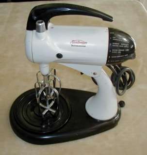 Vintage Sunbeam Mix Master Model 11 with stand and beaters   10 speed 