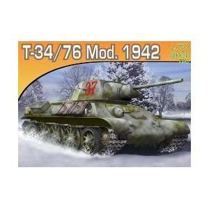  T 34/76 Mod. 1942 Tank Russian WWII Toys & Games