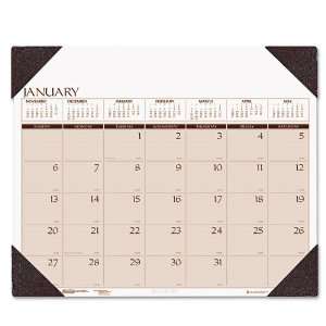   Pad Calendar with Alternating Page Colors, 24 x 19
