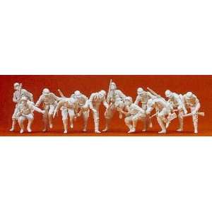  UNIFORMED PEOPLE   PREISER HO SCALE MODEL TRAIN FIGURES 