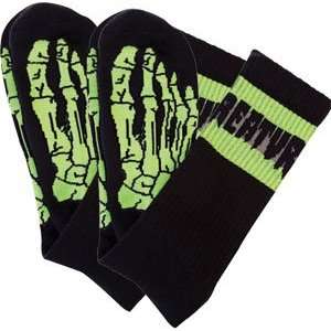  Creature Trench Foot Black Socks   2 Pair Bundle Sports 