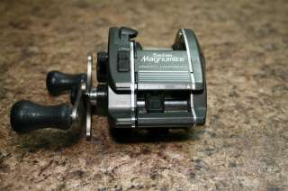 This is a previously owned Shimano Bantam Magnumlite Baitcasting Reel 