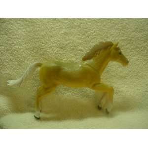  Horse Figure ( Stanes 4 Inche High, 9 Inches Nose to Tail Tip 