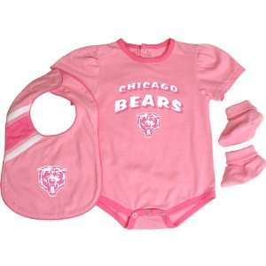   Bears Newborn Girls Pink Creeper, Bib & Bootie Set