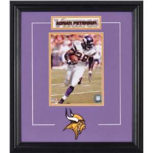  Adrian Peterson Framed 6x8 Photograph with Team Logo 