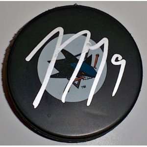  Autographed Joe Thornton Hockey Puck   w COA   Autographed NHL 
