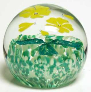 Caithness Glass PAPERWEIGHT Wild Primrose 5933108  