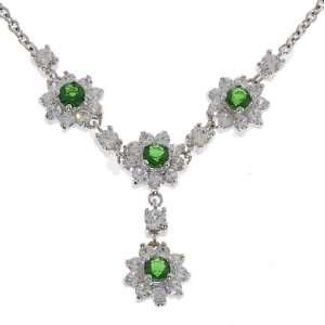 ClassicDiamondHouse Beautiful Flower Emerald Diamond Pendant Necklace
