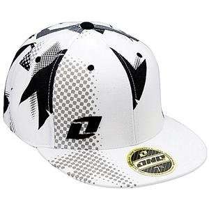  One Industries Skatalites Fitted hat   7 5/8 /White 