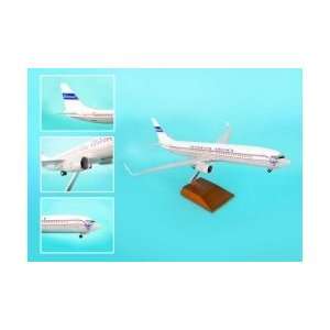  Skymarks Continental 737 900 1100 Retro with wood Stand 