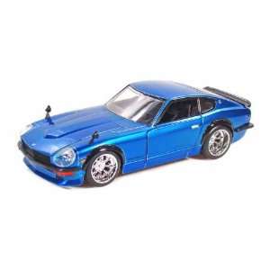  1972 Datsun 240Z 1/24 Metallic Blue Toys & Games