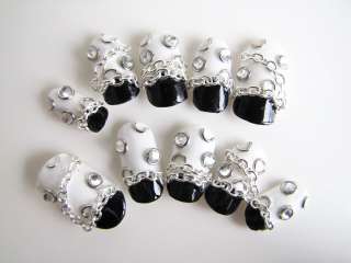 VIVI Inspired Kawaii 3D Deco bling nails white/black  