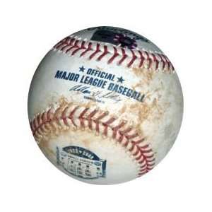  Mariners at Yankees 5 07 2007 Game Used Baseball Sports 