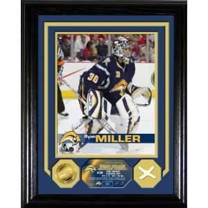  Ryan Miller Photomint w/ Game Used Net Toys & Games