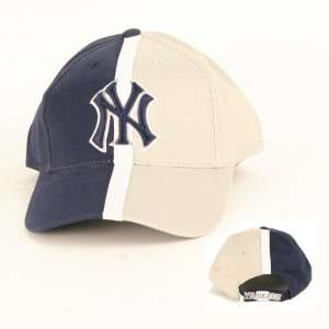  New York Yankees Center Stripe 2 Tone Adjustable Baseball Hat 