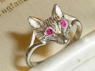 SOLID SILVER 925 STUNNING RUBY FOX RING SIZE N  