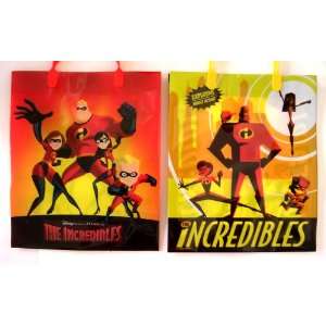    Disney Pixar the Incredibles Gift Bag Set (6 Pcs) Toys & Games