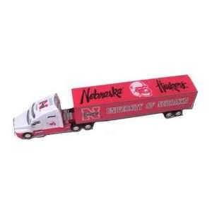   80 Scale Die Cast Tractor Trailer 