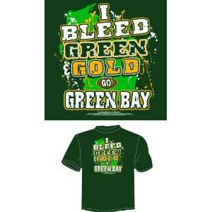   Green I Bleed Green and Gold   Go Green Bay T Shirt Medium Sports