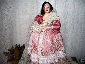 SPANISH DOLL IN SATIN AND LACE DRESS ~Old~  
