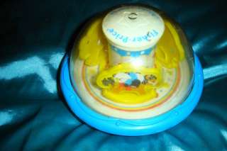 RARE FISHER PRICE ROLY POLY CHIME BALL TOY  