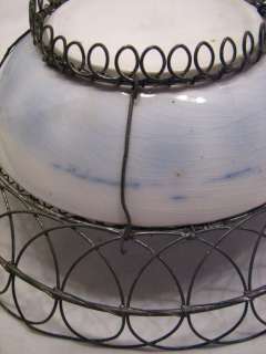 ANTIQUE FLOW BLUE CHINA WIRE BASKET PLATE DECORATIVE WALL ART HANGING 