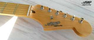   ADP CUSTOM GUITAR body Neck STRATOCASTER ® Lic. Fender 