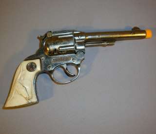 Vintage Toy Hubley Western Cowboy Pistol, Steerhead Grips   9 length 