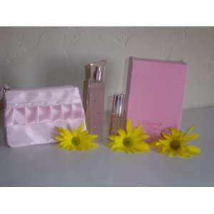 Avon Dreamlife Bouquet 3 piece Gift Set Eau de Parfum, 1.7 fl oz/Eau 