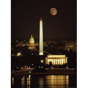  Washington Monument, Lincoln Memorial and Capitol Building 