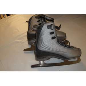  ccm SP Ice figure skates   size 6.0 (adu/teen)   used only 