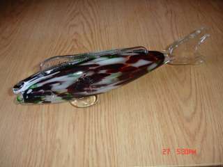 VINTAGE GLASS FISH FIGURINE  