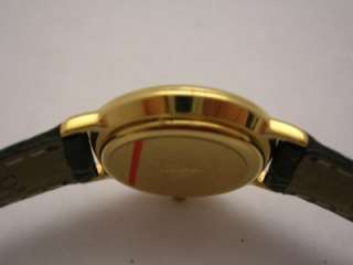 Authentic GUCCI 3000.2L Ladies Wrist Watch Champagne Dial 18K GP Bazel 